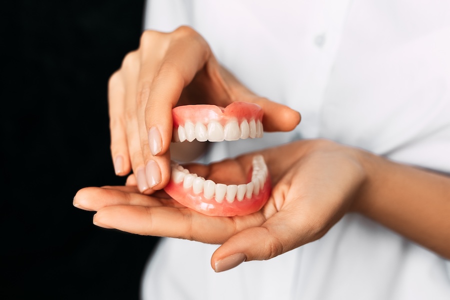 denture care, clean dentures, denture maintenance, dentures in Anderson, Edgewood Family Dentistry, Dr. Mallory Kuiper, dental hygiene for dentures, proper denture cleaning, denture soaking, oral health with dentures